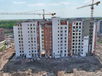 Квітень 2025 року